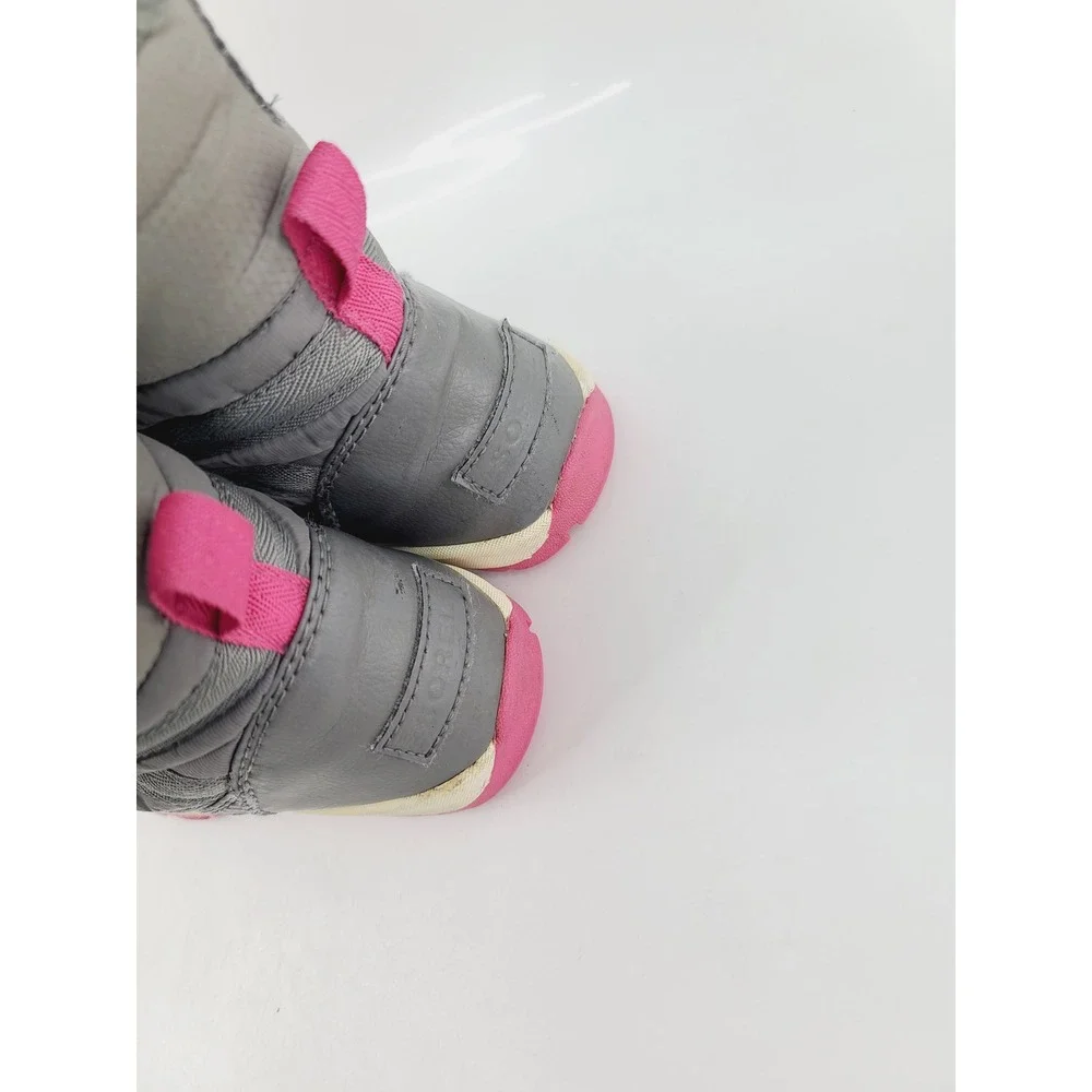 Sorel lace up